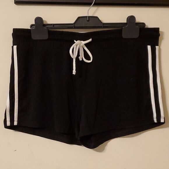 Black White Lounge Shorts Size Large - Picture 1 of 1